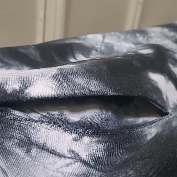 NWOT, Sweaty Betty, Take It Easy Dress, Black Tie Dye, Sz S - Picture 7 of 8